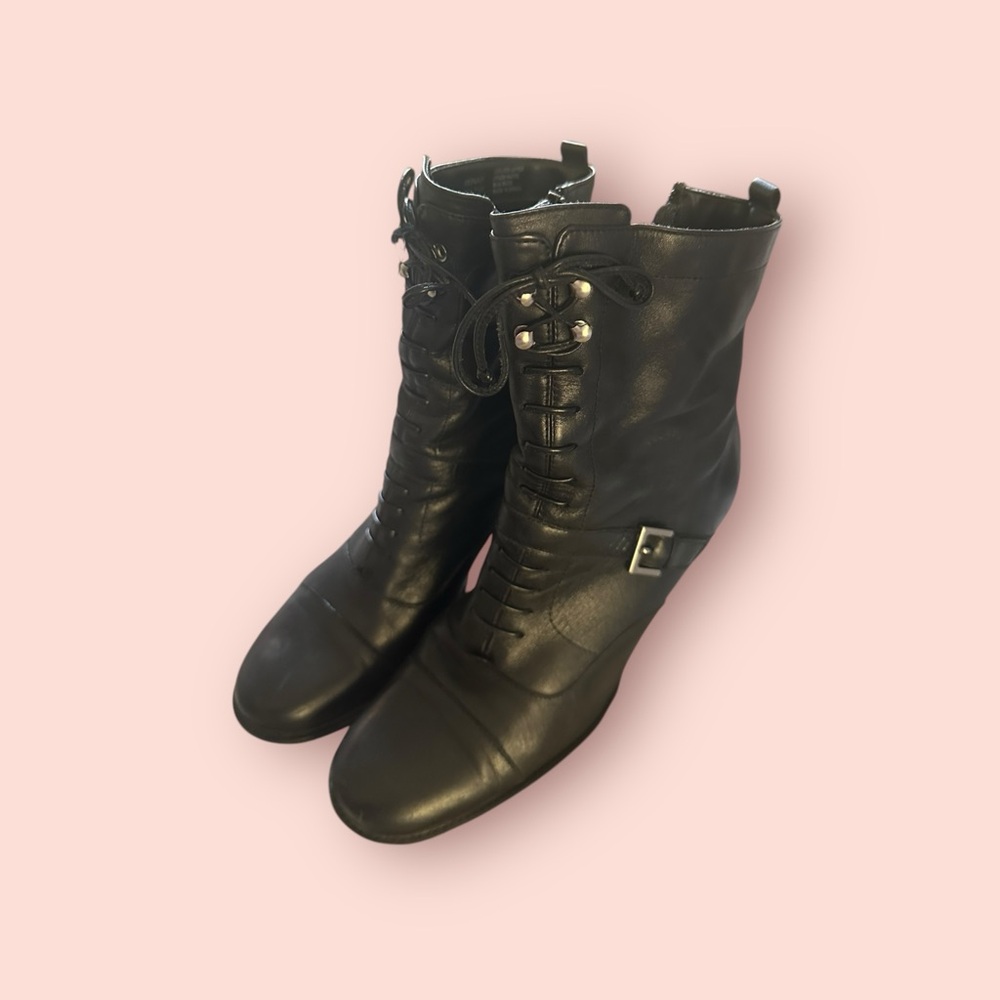 ❤️ Naturalizer Black Leather Ankle Boots, victorian-inspired